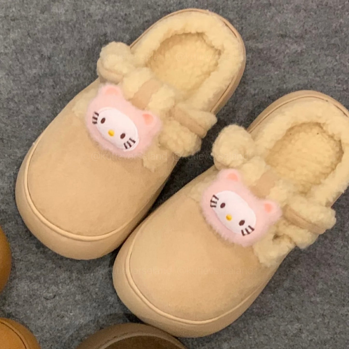 [Seasonal Favorites] Cute Cartoon Cat KTY Fluffy Cozy Comfort Platform Mule Slippers Thick-Soled Outdoor Cotton Loafers