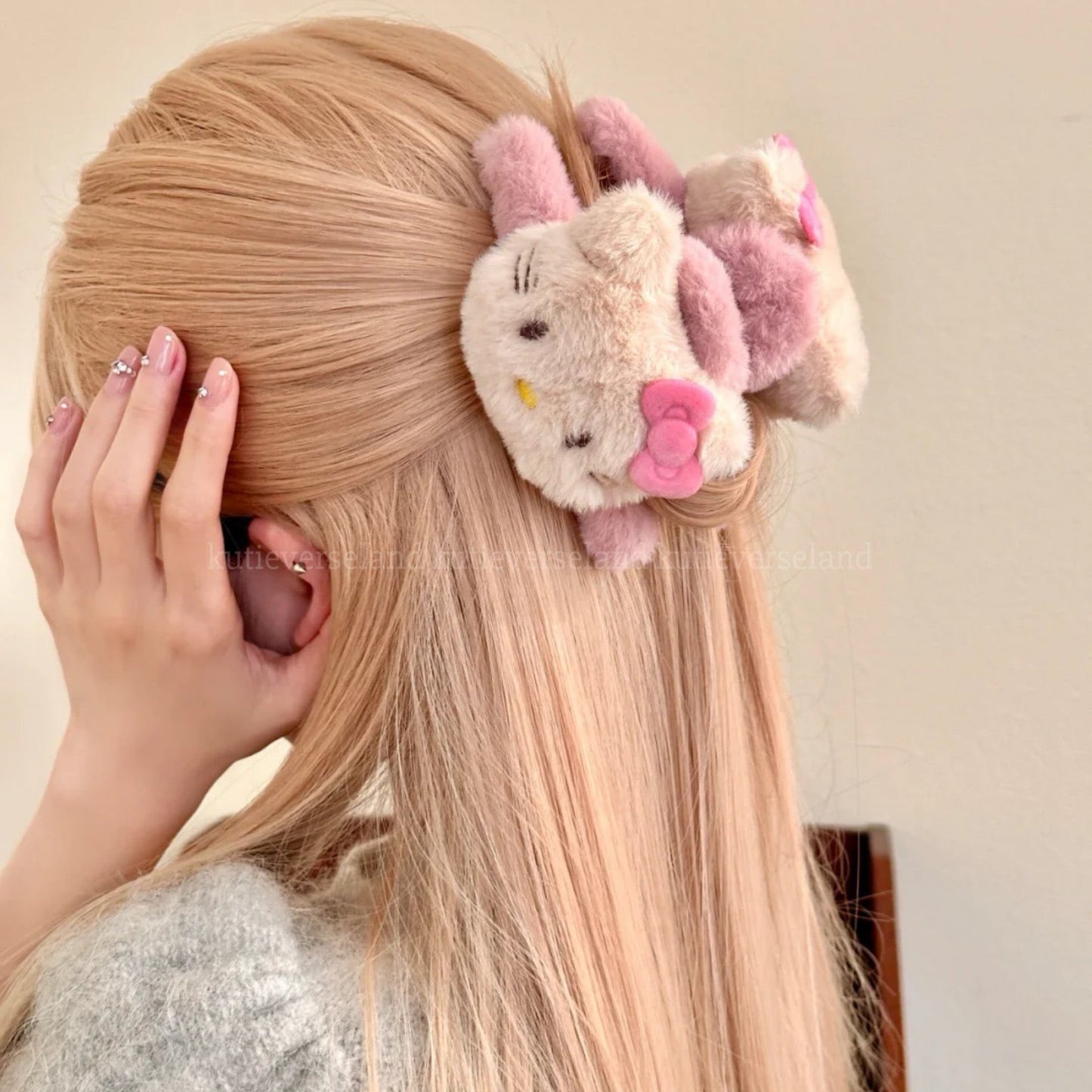 Cute Cartoon Cat KTY Handmade Fluffy Hair Claw Clip